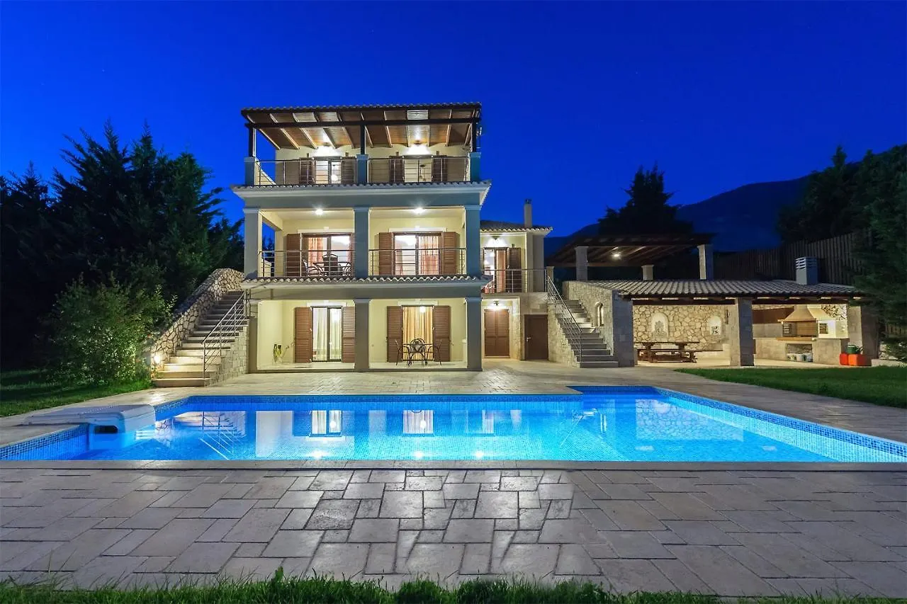 Aspa'S Verde Palazzo - Very Close To The Beach Argostoli